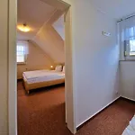 _neue Liebe_ 3 Lägenhet